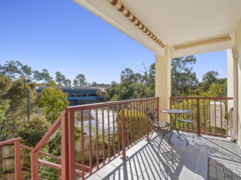 Photo - 47/102-104 Alexander Drive, Highland Park QLD 4211 - Image 2