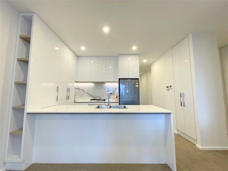 Photo - 4710/81 City Road, Southbank VIC 3006 - Image 3
