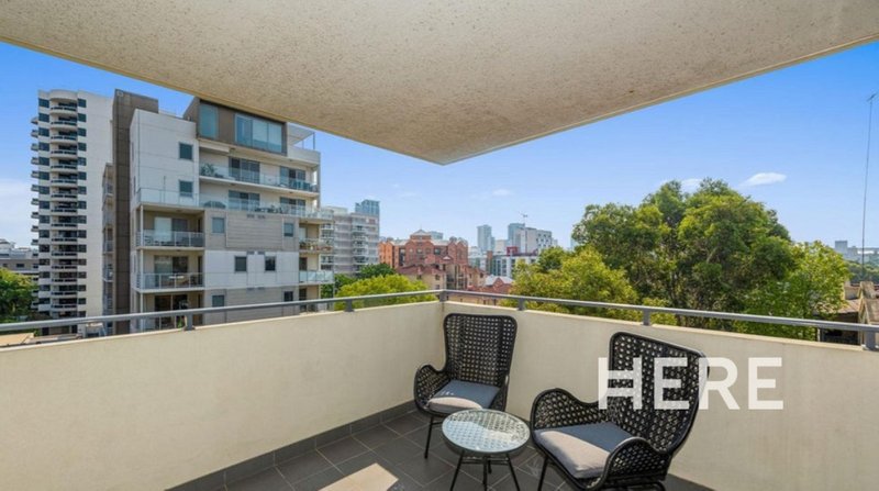 Photo - 47/18 Wellington Street, East Perth WA 6004 - Image 13