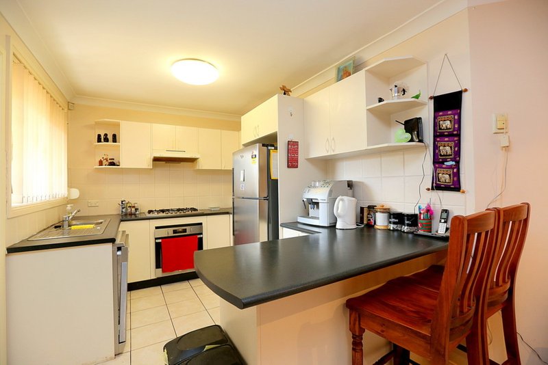 Photo - 4/71A Highland Avenue, Bankstown NSW 2200 - Image 4