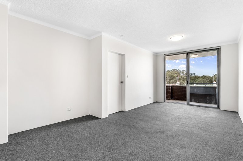 Photo - 47/2-6 Brown Street, Newtown NSW 2042 - Image 3