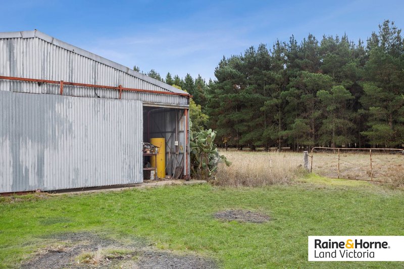 Photo - 472 Boggy Gate Road, Clarkefield VIC 3430 - Image 13