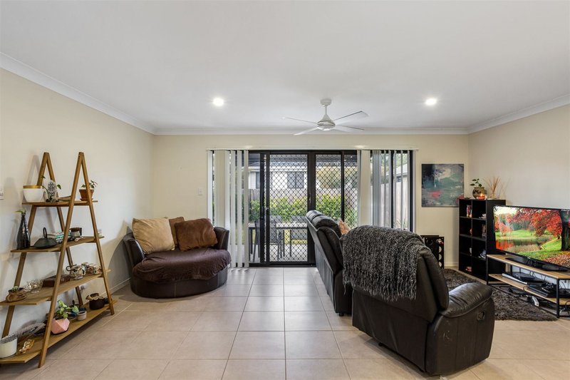 Photo - 47/21 Springfield Parkway, Springfield QLD 4300 - Image 3