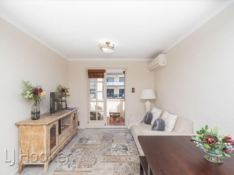 Photo - 47/22 Nile Street, East Perth WA 6004 - Image 8