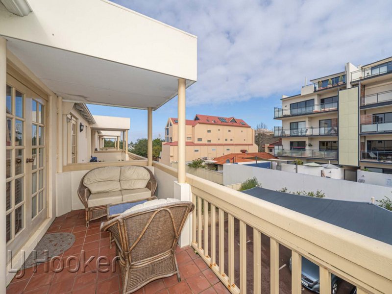 Photo - 47/22 Nile Street, East Perth WA 6004 - Image 15