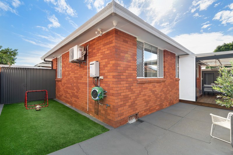 Photo - 4/73 Connemarra Street, Bexley NSW 2207 - Image 8