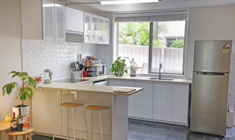 Photo - 4/73 Queenscliff Road, Queenscliff NSW 2096 - Image 2