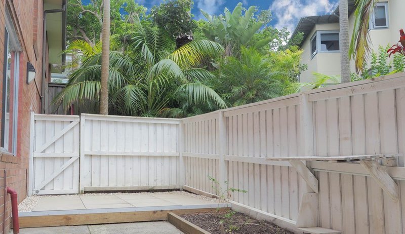 Photo - 4/73 Queenscliff Road, Queenscliff NSW 2096 - Image 3