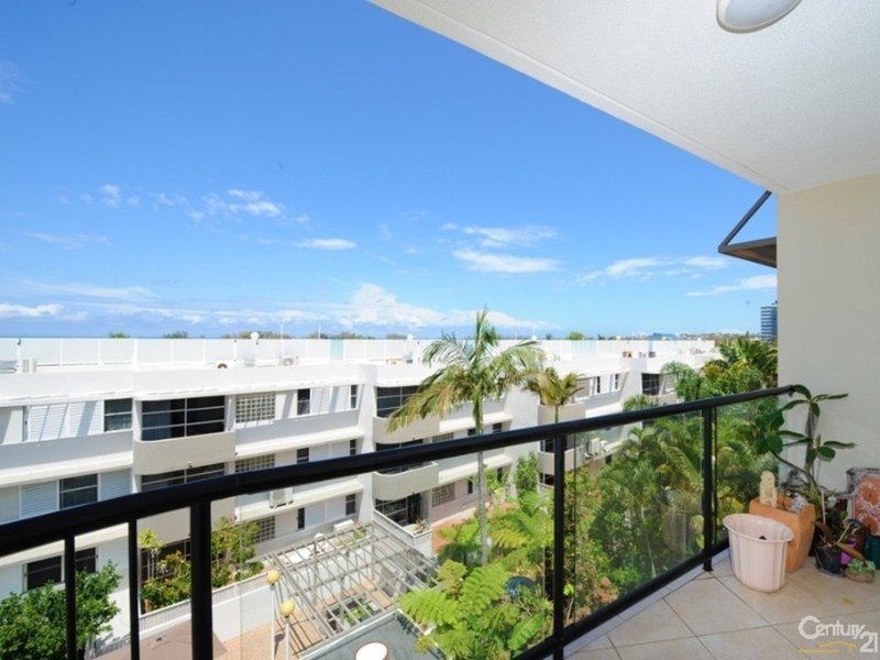 Photo - 4/73 Sixth Avenue, Maroochydore QLD 4558 - Image 6