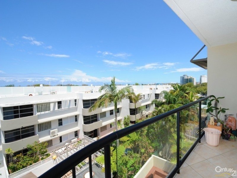 Photo - 4/73 Sixth Avenue, Maroochydore QLD 4558 - Image 9