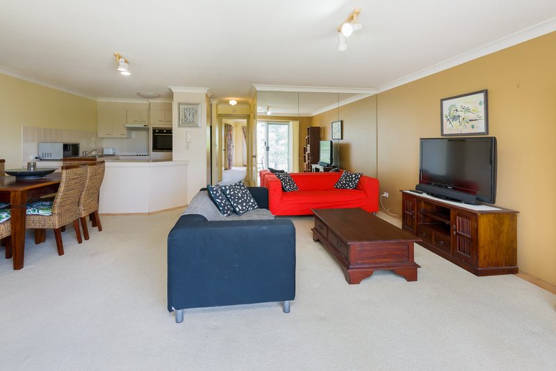 Photo - 47/37 Bayview Street, Runaway Bay QLD 4216 - Image 4