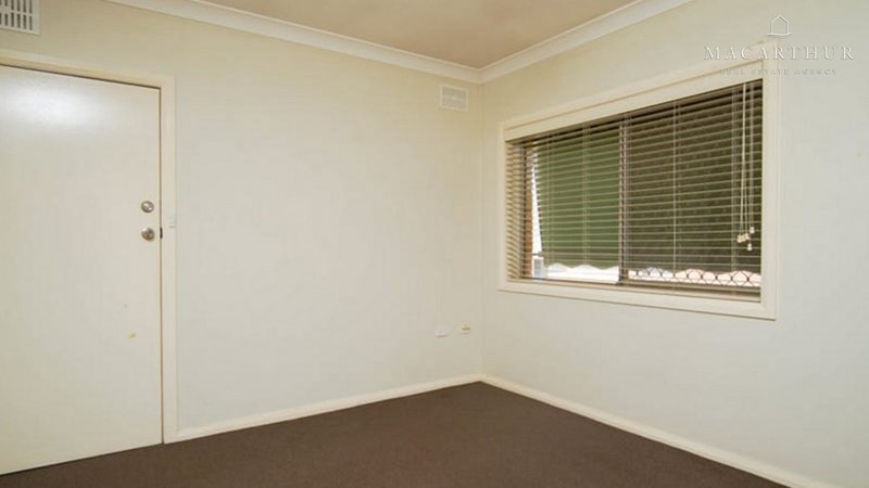 Photo - 4/74 Best Street, Wagga Wagga NSW 2650 - Image 6