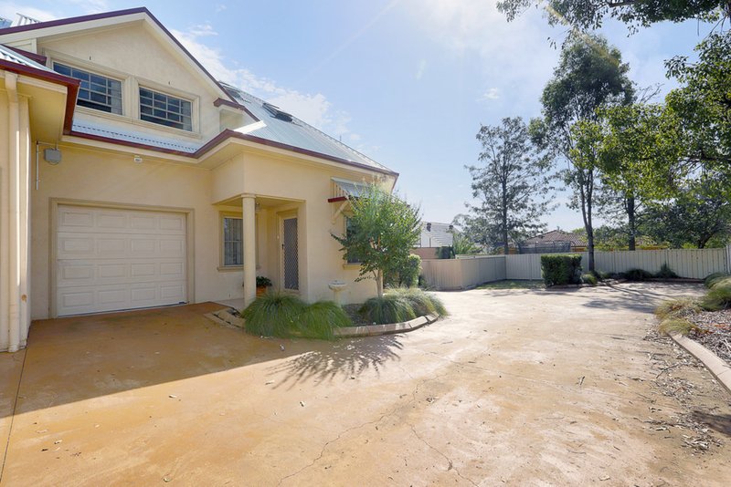 Photo - 4/74 Cam Street, Cambridge Park NSW 2747 - Image 1