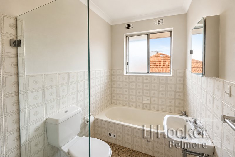 Photo - 4/74 Knox Street, Belmore NSW 2192 - Image 4