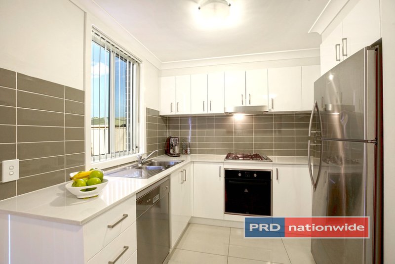 Photo - 4/75 Australia Street, St Marys NSW 2760 - Image 3