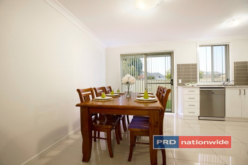 Photo - 4/75 Australia Street, St Marys NSW 2760 - Image 7