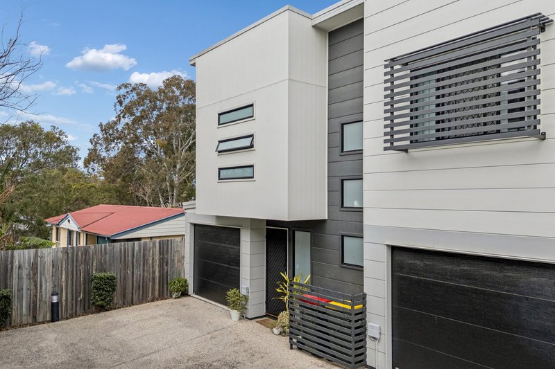 Photo - 4/75 Samsonvale Road, Strathpine QLD 4500 - Image 1
