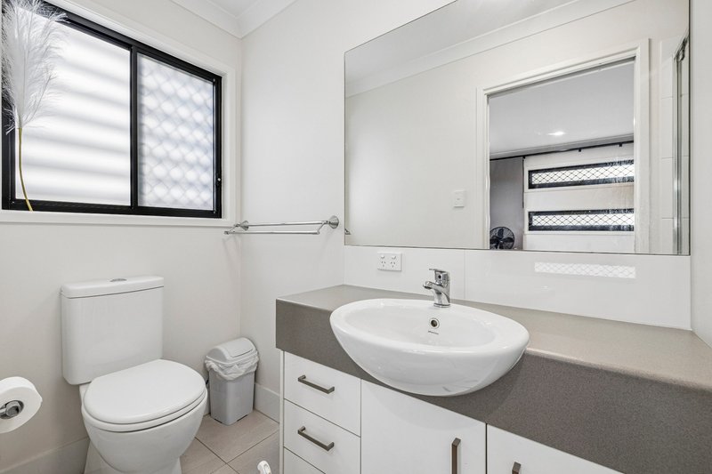 Photo - 4/75 Samsonvale Road, Strathpine QLD 4500 - Image 16