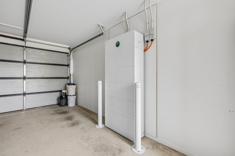 Photo - 4/75 Samsonvale Road, Strathpine QLD 4500 - Image 26