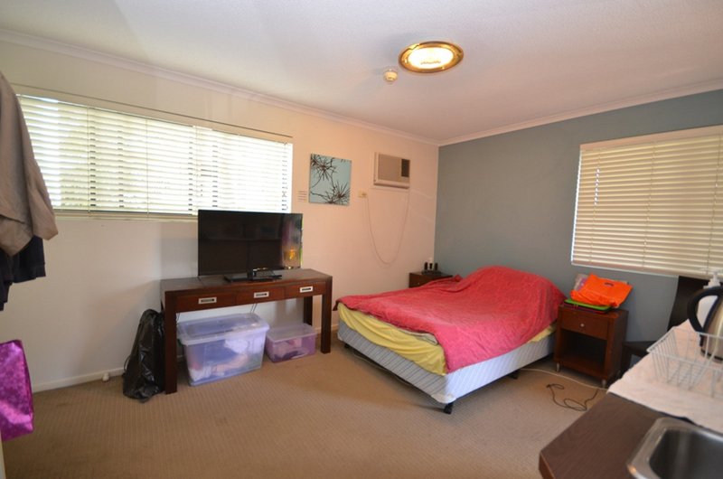 Photo - 4/75 Thorn Street, Kangaroo Point QLD 4169 - Image 9