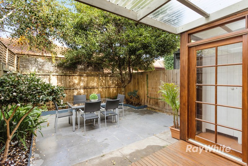 Photo - 4/76 Ardyne Street, Murrumbeena VIC 3163 - Image 9