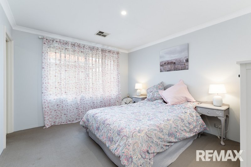 Photo - 4/76 Harden Park Trail, Carramar WA 6031 - Image 10