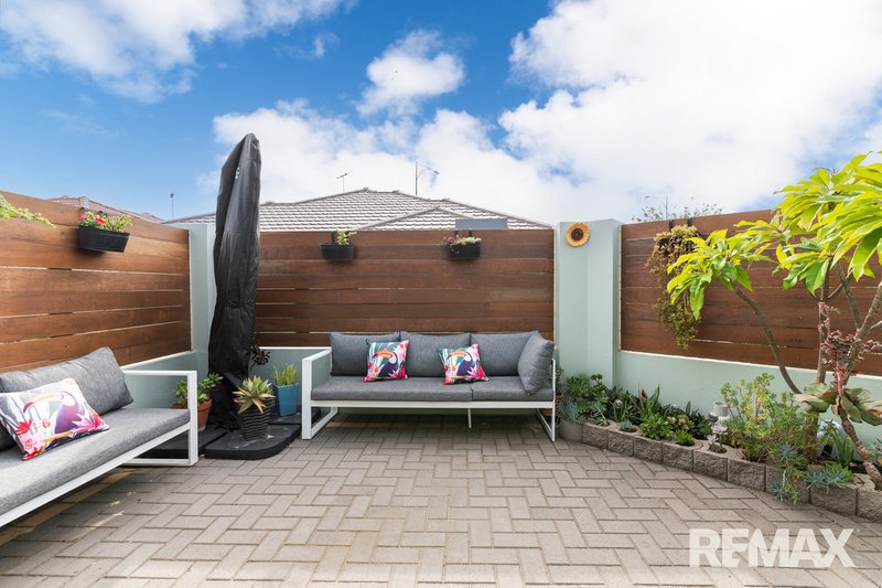 Photo - 4/76 Harden Park Trail, Carramar WA 6031 - Image 17