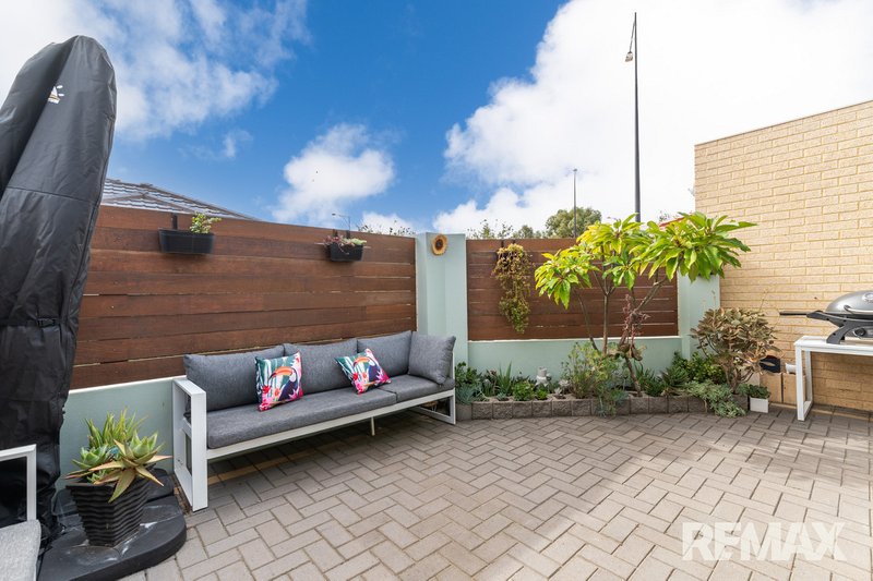 Photo - 4/76 Harden Park Trail, Carramar WA 6031 - Image 19