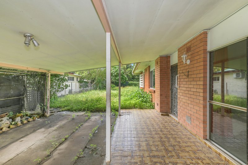 Photo - 476 Mccoombe Street, Manoora QLD 4870 - Image 8