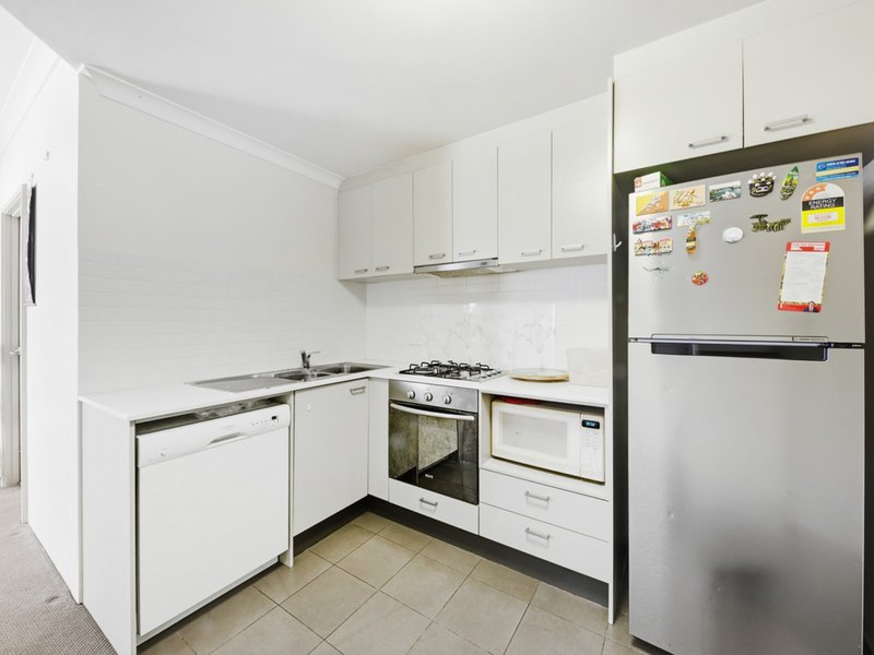 Photo - 4/76 Newcastle Street, Perth WA 6000 - Image 8