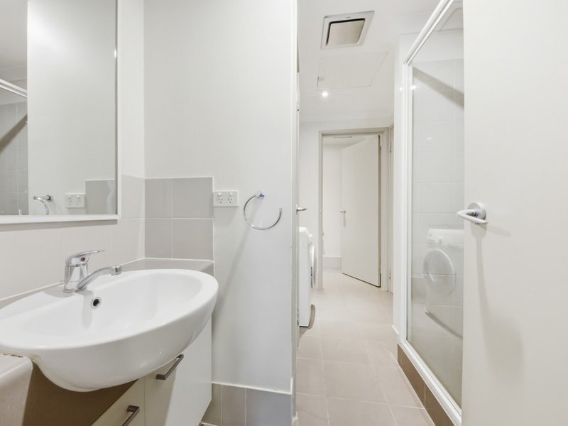 Photo - 4/76 Newcastle Street, Perth WA 6000 - Image 12