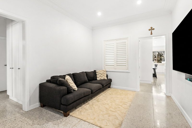 Photo - 476 Princes Highway, Towradgi NSW 2518 - Image 5