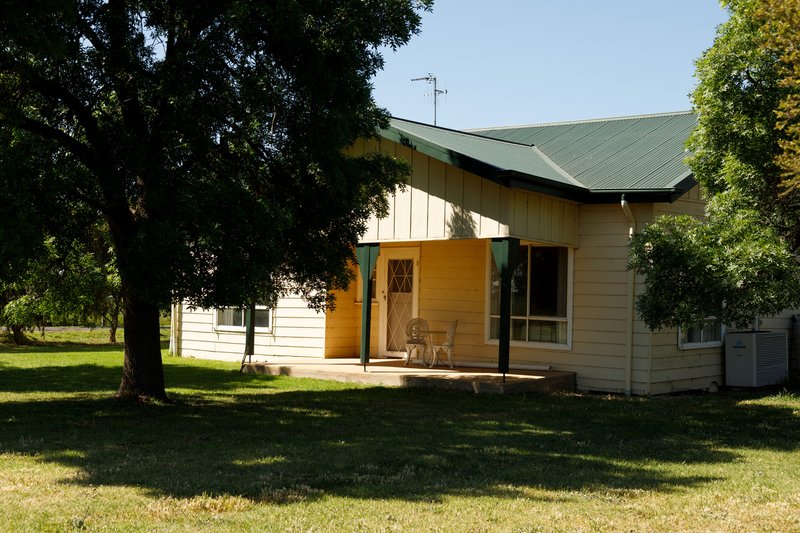 Photo - 4760 Midland Highway, Tatura VIC 3616 - Image 5