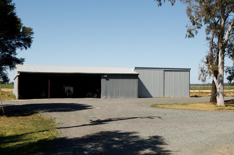 Photo - 4760 Midland Highway, Tatura VIC 3616 - Image 15