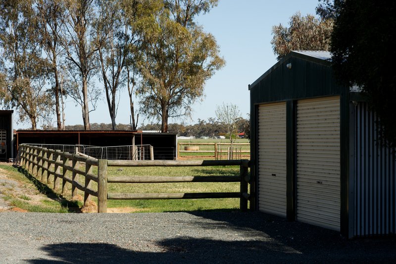 Photo - 4760 Midland Highway, Tatura VIC 3616 - Image 16