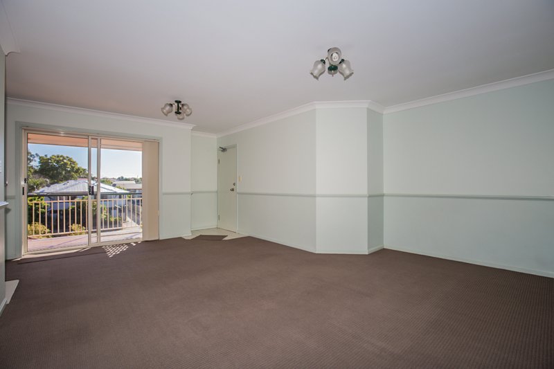 Photo - 4/77 Ekibin Road, Annerley QLD 4103 - Image 2