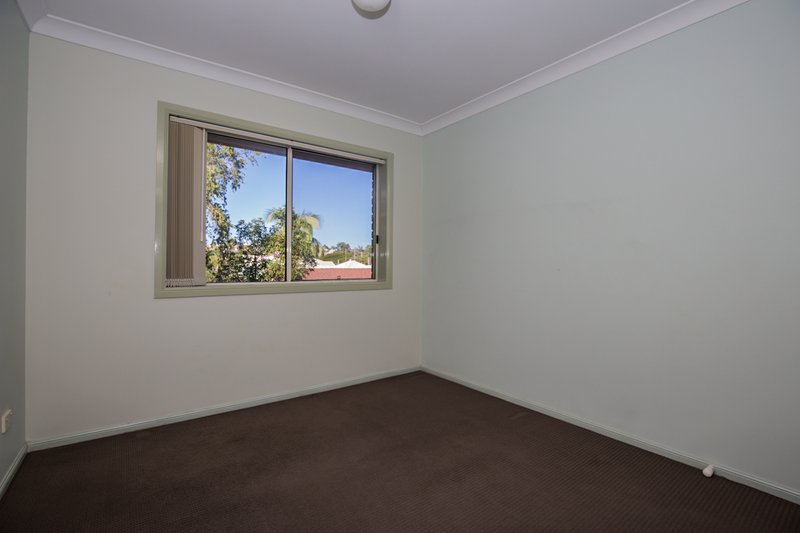 Photo - 4/77 Ekibin Road, Annerley QLD 4103 - Image 6