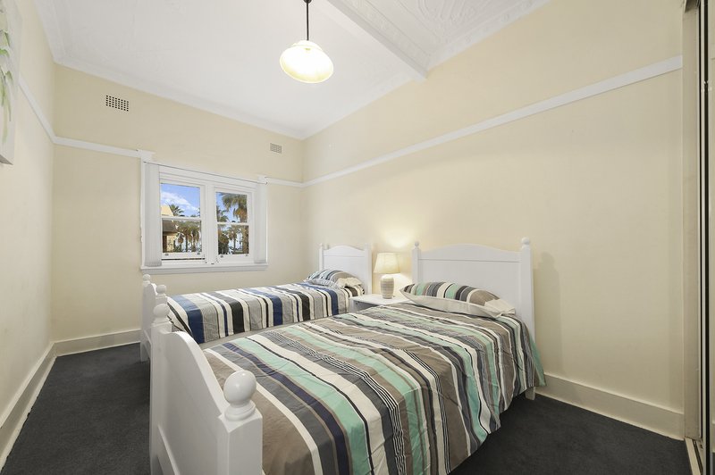 Photo - 4/77 Gould Street, Bondi Beach NSW 2026 - Image 4