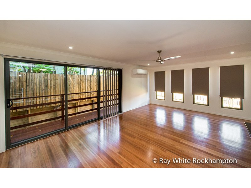 Photo - 4/77 Livingstone Street, Berserker QLD 4701 - Image 4