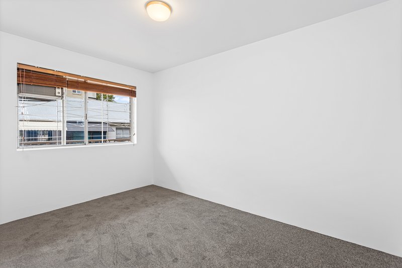 Photo - 4/77 Moreton Street, New Farm QLD 4005 - Image 3
