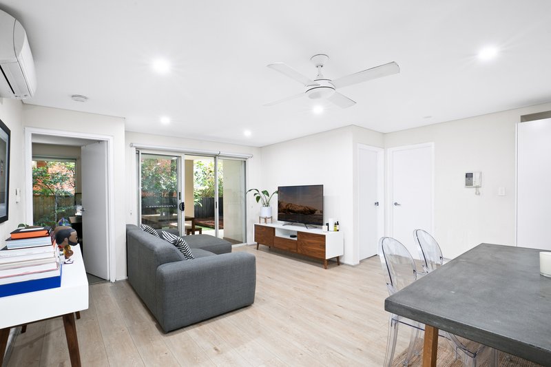 Photo - 4/771 Pittwater Road, Dee Why NSW 2099 - Image 1