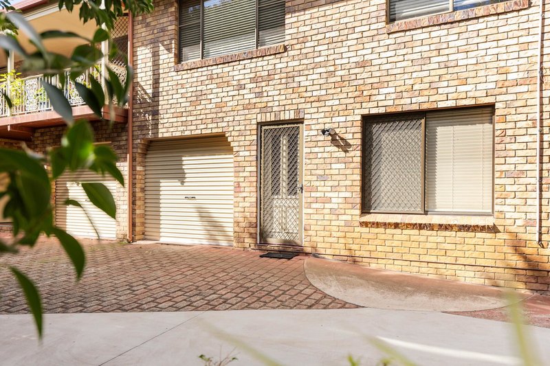 Photo - 4/78 Herries Street, East Toowoomba QLD 4350 - Image 10