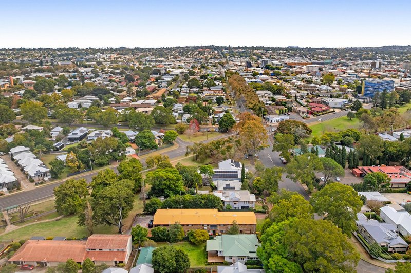 Photo - 4/78 Herries Street, East Toowoomba QLD 4350 - Image 19