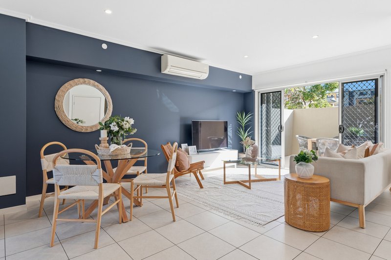 Photo - 4/78 Melton Road, Nundah QLD 4012 - Image 3