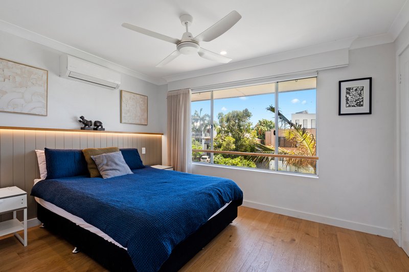 Photo - 4/78 Petrel Avenue, Mermaid Beach QLD 4218 - Image 9