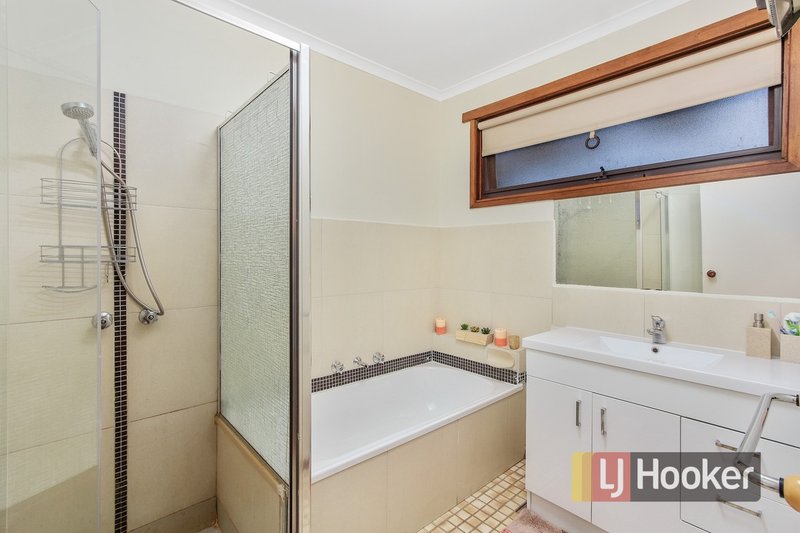 Photo - 4/79-81 Clarendon Street, Cranbourne VIC 3977 - Image 9