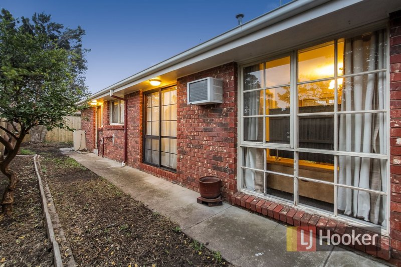 Photo - 4/79-81 Clarendon Street, Cranbourne VIC 3977 - Image 10