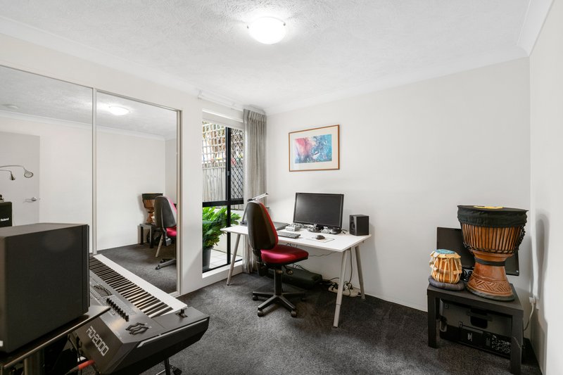 Photo - 4/79 Berwick Street, Fortitude Valley QLD 4006 - Image 11