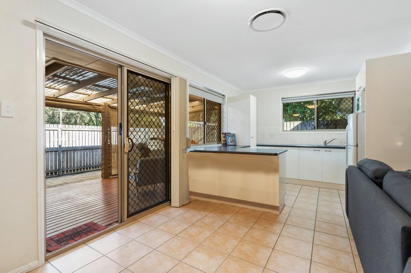 Photo - 4/79 Queen Street, Cleveland QLD 4163 - Image 3