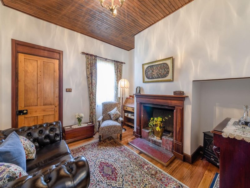 Photo - 47a and 47b Bridge Street, Richmond TAS 7025 - Image 12